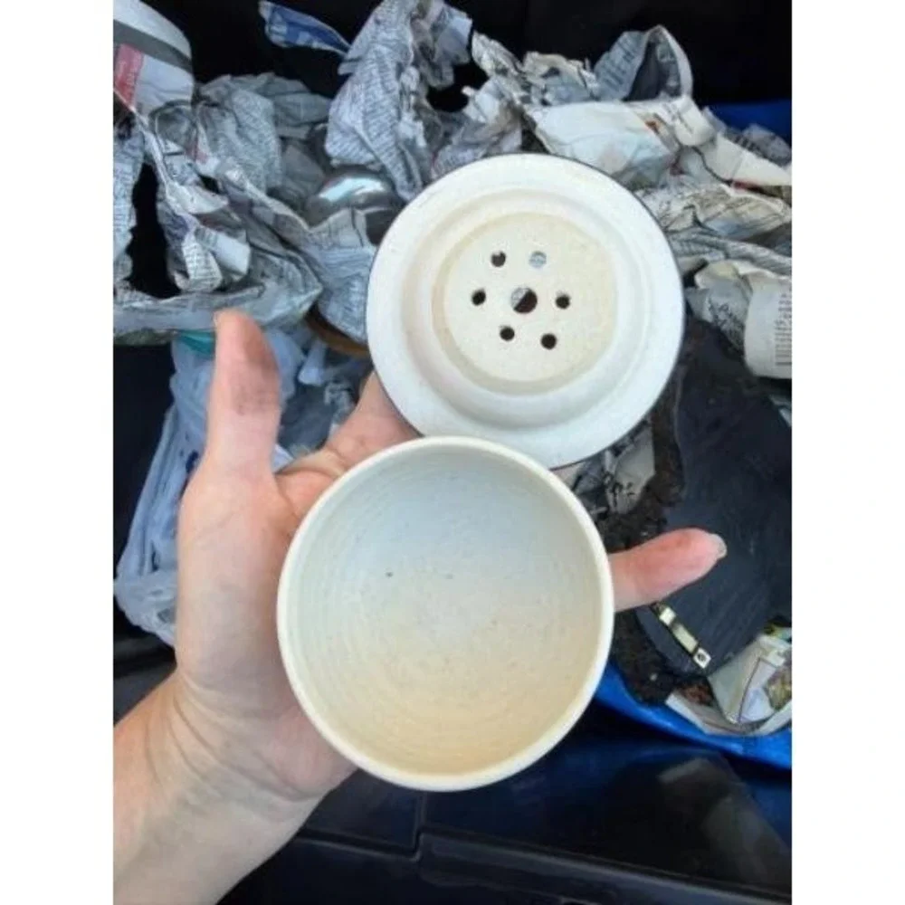 Hand-thrown Ceramic Soap Dish with a Blue Leaf-patterned Drain Plate and Base